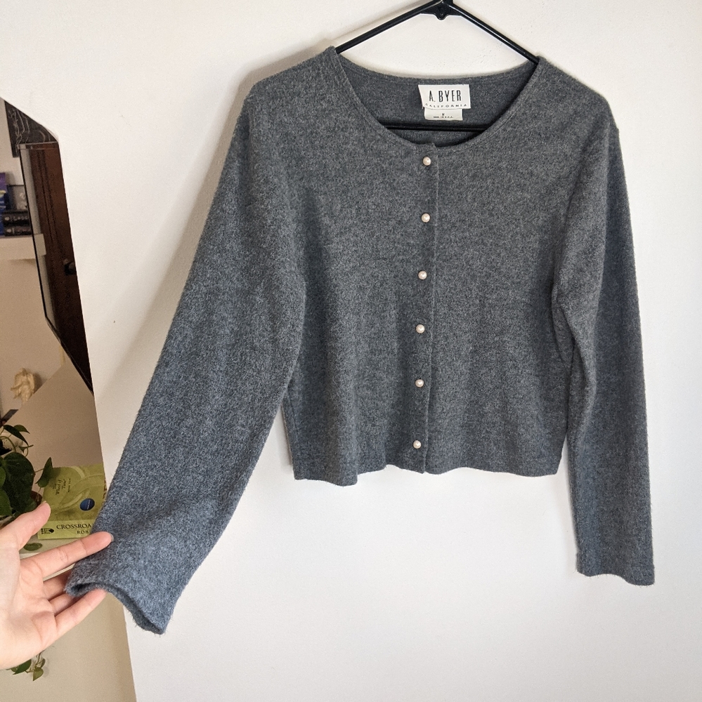 Vintage 90s Cropped Button Down Fuzzy Cardigan - Picture 5 of 9